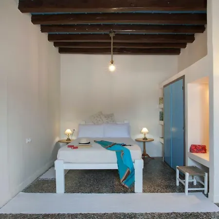 Sunday' S Aparthotel Kythira Town